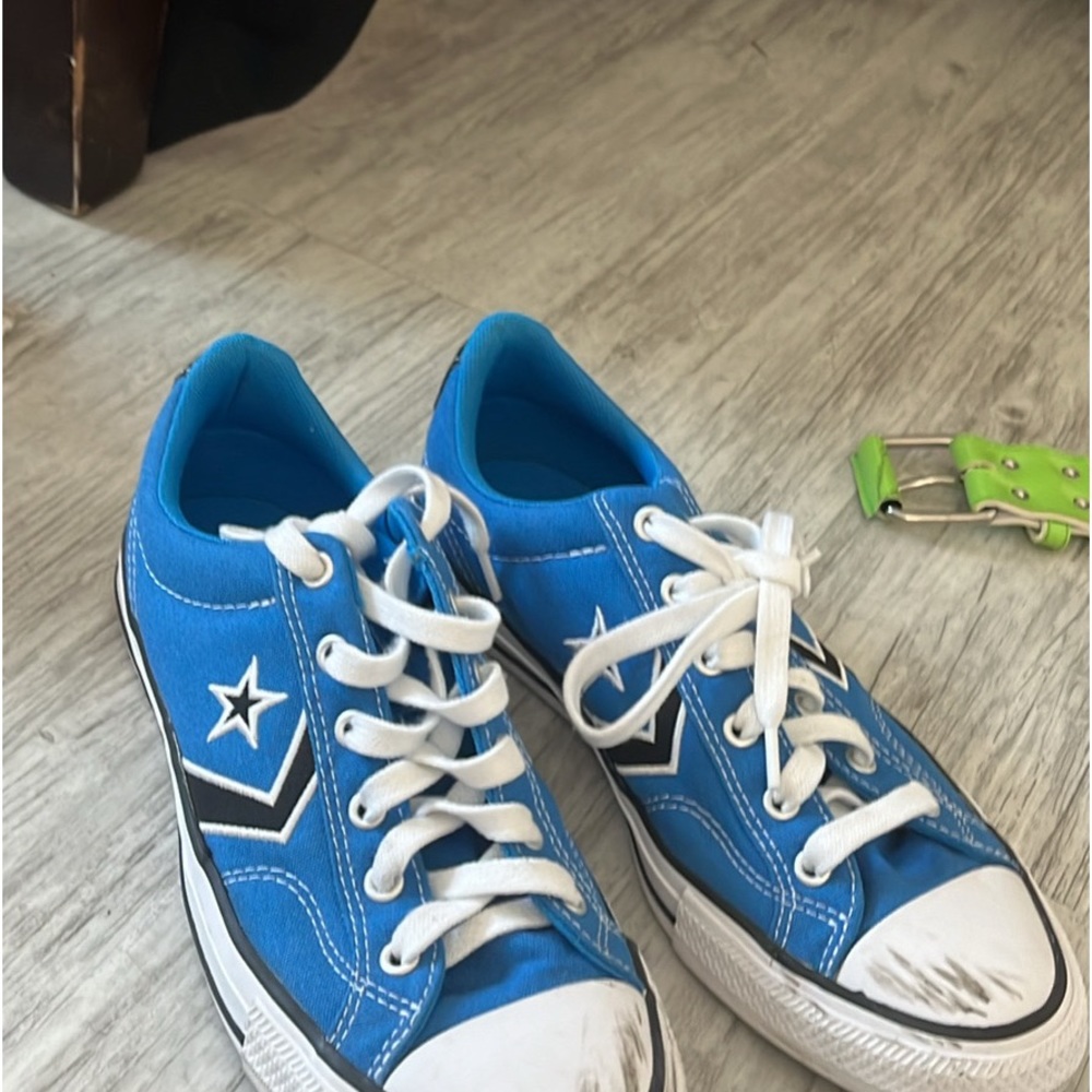 Blue converse